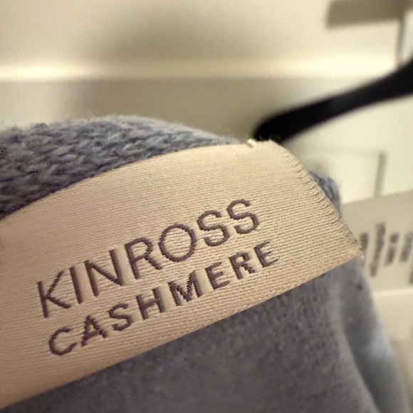 Cashmere poncho - new without tags - Picture 3 of 3